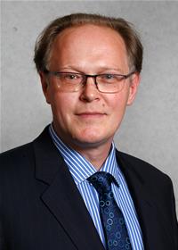 Profile image for Councillor Alex Sapunovas